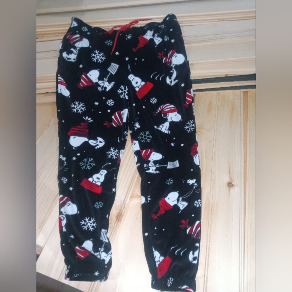 Snoopy Pajamas Size 12 new